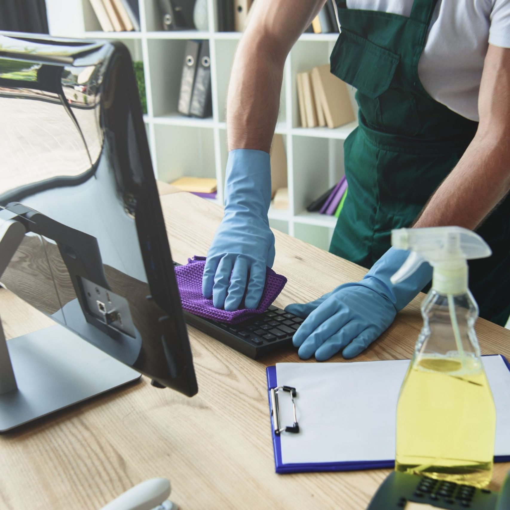 office-cleaning-desk